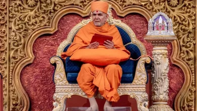 Photo of रथयात्रा पर महंत स्वामी महाराज का संदेश: “भगवान और संत के अनुसार जीवनरथ चलाएं”