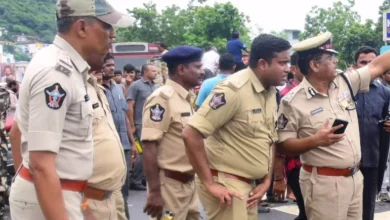 Photo of शादी के एक महीने बाद पत्नी ने रचाया खौफनाक प्लान, प्रेमी के साथ मिलकर करवा दी पति की हत्या