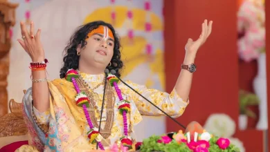 Photo of महिलाओं पर विवादित टिप्पणी कर फंसे कथावाचक अनिरुद्धाचार्य, बढ़ते विरोध के बाद मांगी माफी