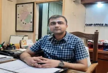 Photo of IAS अभिषेक प्रकाश पर घूसखोरी का शिकंजा कसता जा रहा, सरकार ने थमाई चार्जशीट