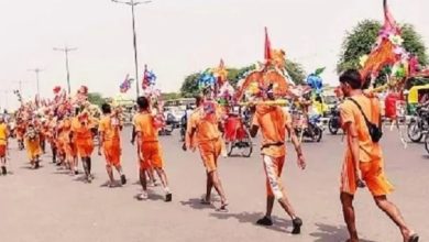 Photo of बस्ती में कांवड़ यात्रा के दौरान किन्नर डांस का वीडियो वायरल, धार्मिक भावनाओं को लेकर मचा बवाल