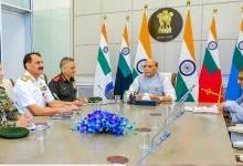Photo of भारतीय सेना को मिलेगी स्वदेशी QRSAM की नई ताकत, रक्षा मंत्रालय ने दी तीन रेजिमेंट्स को मंजूरी