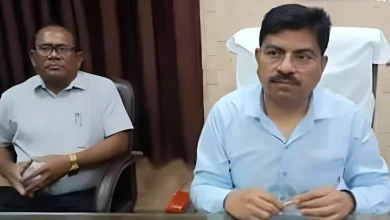 Photo of कानपुर CMO विवाद में नया मोड़: दोनों हटे, कुर्सी खाली!