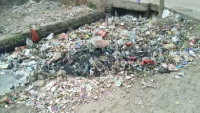 Photo of अलीगढ़ में महापौर का 15 दिन का दावा निकला खोखला, सड़कों पर गंदगी का साम्राज्य