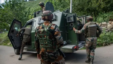 Photo of अखाल में सात दिन से जारी मुठभेड़: एक चरमपंथी ढेर, दो जवान घायल