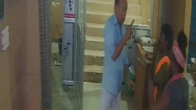 Photo of लखनऊ: भगवा पहनकर नॉनवेज खाने पर बवाल, युवक की पिटाई – पुलिस ने किया मामला शांत