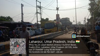 Photo of लहरपुर नगर में नाला निर्माण से बढ़ी जाम की समस्या, दीपावली से पहले लोगों की बढ़ी परेशानी
