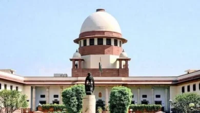 Photo of सुप्रीम कोर्ट ने व्हाट्सएप ब्लॉकिंग याचिका पर विचार से किया इनकार, हाई कोर्ट का सहारा लेने की दी सलाह