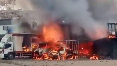 Photo of बाराबंकी में पटाखा फैक्ट्री में भीषण धमाका, दो की मौत, तीन घायल