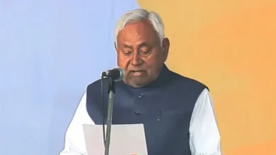 Photo of नीतीश कुमार ने मुख्यमंत्री पद की ली शपथ, जानिए किसने-किसने ली शपथ