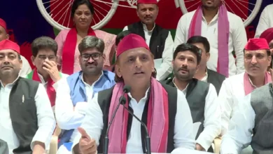Photo of योगी सरकार ने स्कूलों में ‘वंदे मातरम’ को अनिवार्य किया, अखिलेश यादव ने उठाए सवाल