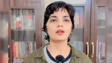 Photo of नेहा सिंह राठौर ने नए गाने में दिया विवादित बयान, FIR और दबावपूर्ण कार्रवाई पर बोला सच