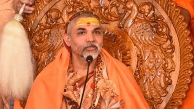 Photo of वाराणसी: साधु-संतों को नोटिस पर भड़के ज्योतिषपीठ शंकराचार्य, बोले– अब आशीर्वाद वापसी पर विचार का समय