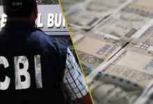 Photo of लखनऊ में CBI की बड़ी कार्रवाई: रेलवे अधिकारी के घर छापा