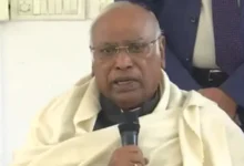 Photo of कांग्रेस ने पीएम मोदी और अमित शाह से इस्तीफ़ा की मांग की, नेशनल हेराल्ड मामले पर बवाल