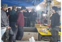 Photo of वाराणसी में पार्श्वनाथ जन्मदिन पर खुले में मछली बेचने पर दुकानदारों पर 5,000 रुपये जुर्माना