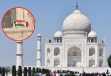 Photo of ताजमहल परिसर में पहली बार फहराया गया तिरंगा, राष्ट्रगान गाने का वीडियो वायरल