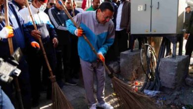 Photo of सीएम धामी ने लगाया झाड़ू, मंत्री-विधायकों से साथ मिलकर बल्लूपुर चौक पर चलाया स्वच्छता अभियान