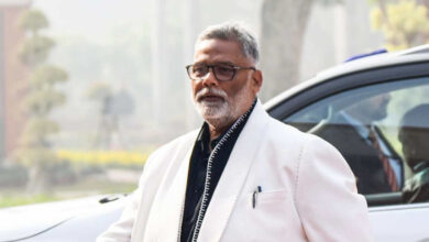 Photo of पप्पू यादव ने विवादित बयान पर मांगी माफी, कहा- “नेताओं से नहीं, बहनों-बेटियों से माफी”