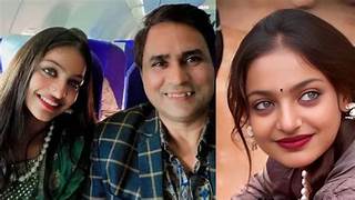 Photo of मोनालिसा और फिल्ममेकर सनोज मिश्रा के बीच बढ़ा विवाद