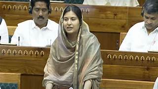 Photo of इकरा हसन का लोकसभा में बड़ा बयान, ‘केंद्र सरकार पर साधा निशाना