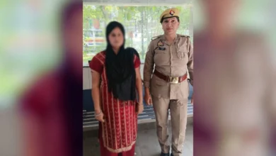 Photo of मुरादाबाद हत्याकांड: 3 साल से फरार आरोपी पत्नी सोनिया गिरफ्तार, आत्महत्या के लिए उकसाने का मामला