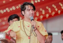 Photo of धीरेंद्र शास्त्री का बड़ा बयान, बच्चा पैदा करने को लेकर दी ये सलाह