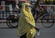 Photo of भीषण गर्मी पर NHRC सख्त, 21 राज्यों को हीटवेव से निपटने के लिए अलर्ट