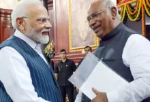 Photo of अंबेडकर जयंती पर संसद में दिखी सियासी सौहार्द की झलक, मोदी-खड़गे की मुलाकात बनी चर्चा