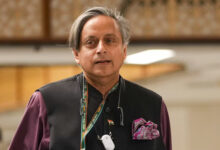 Photo of ‘कॉकरोच जनता पार्टी’ को लेकर शशि थरूर की टिप्पणी, कहा—युवाओं की नाराजगी का संकेत और विपक्ष के लिए मौका