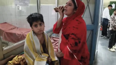 Photo of अलीगढ़ में दर्दनाक हादसा: 6 साल के बच्चे ने पानी समझकर पीया तेजाब, हालत गंभीर