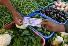Photo of ईंधन और कच्चे तेल की कीमतों में उछाल से थोक महंगाई 8.3% पर पहुंची