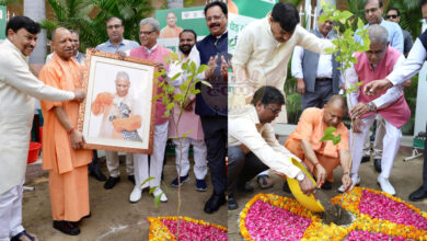 Photo of विश्व पर्यावरण दिवस पर सीएम योगी ने ‘एक पेड़ मां के नाम’ अभियान की शुरुआत